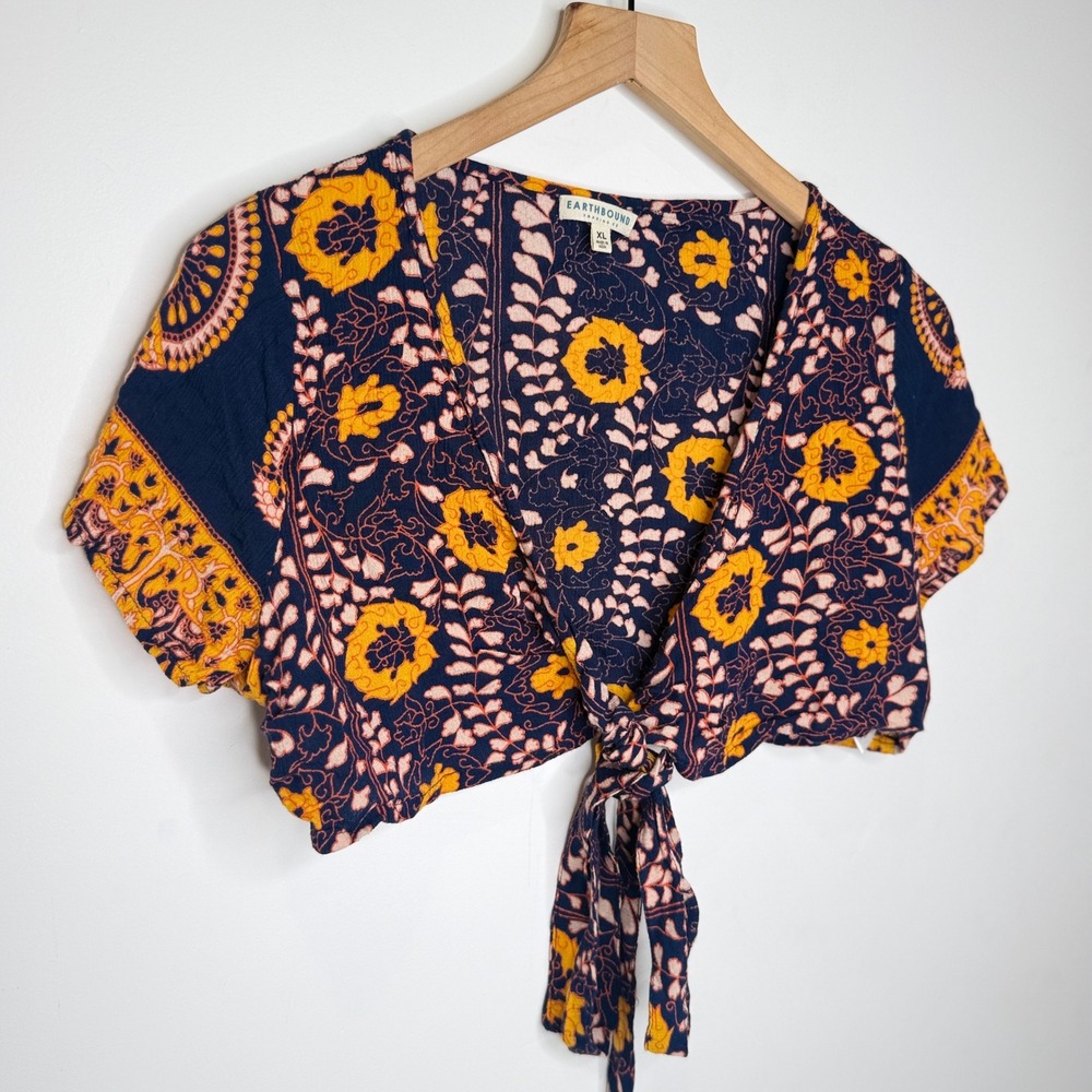 Tie Front Crop Top Womens XL Navy Boho Floral Paisley Fall Layering festival 70s